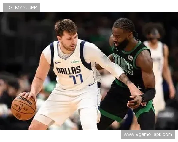 凯尔特人胜独行侠换防策略全面限制东契奇发挥